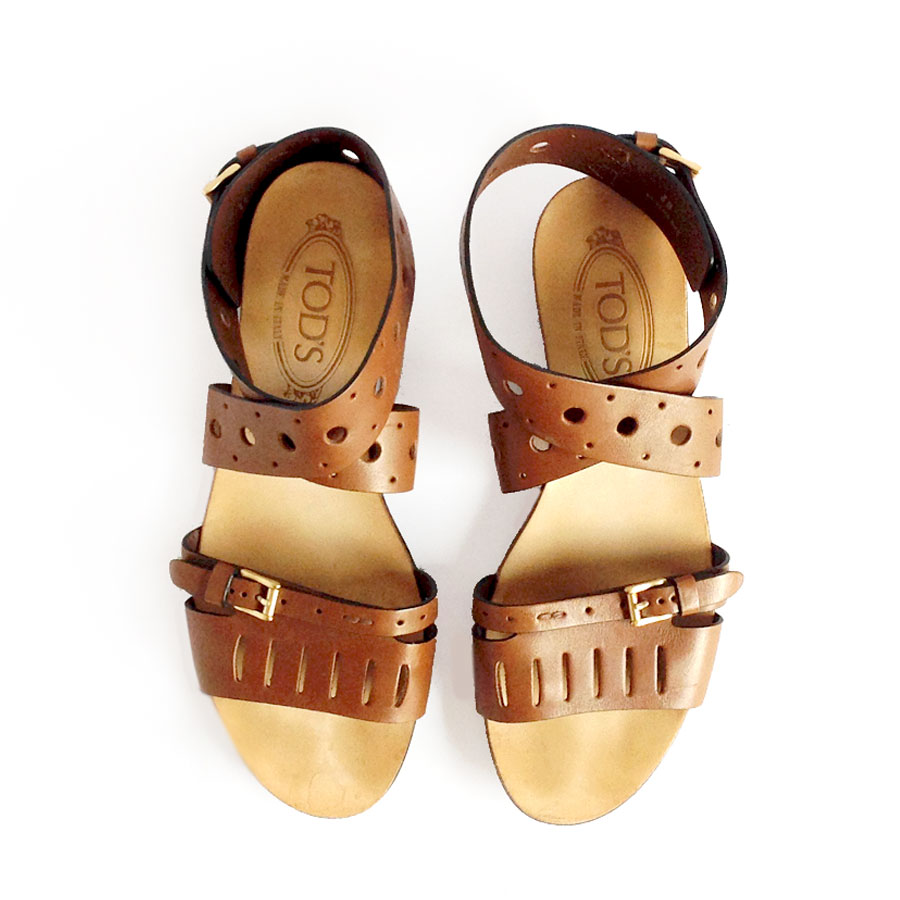 Tod's Brown Size 38 IT Flat Forature Leather Sandals