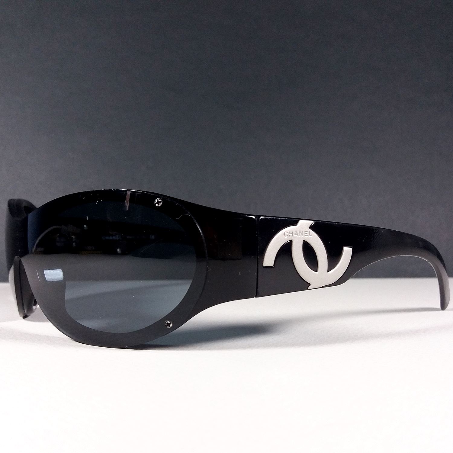 Chanel 5073 c.501/87 120 Black/Grey CC Logos Designer Wrap Sunglasses –  Theo's Vintage