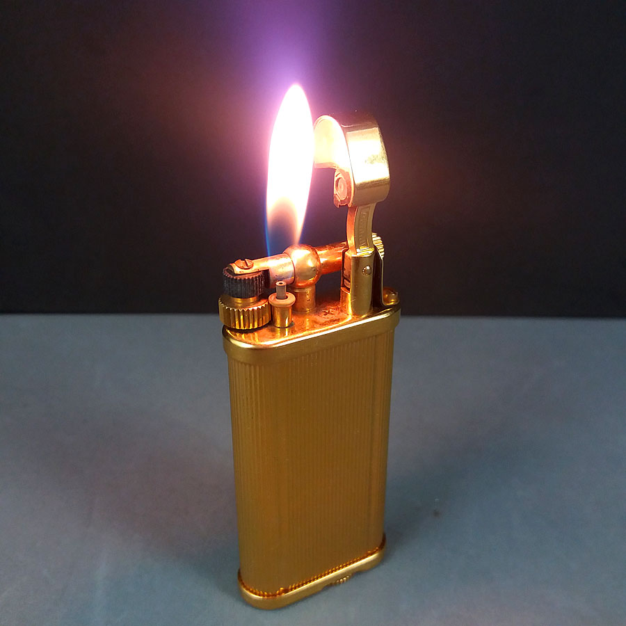 Dunhill Unique Vertical Lines Gold Plated Lighter #352236 Made in ...