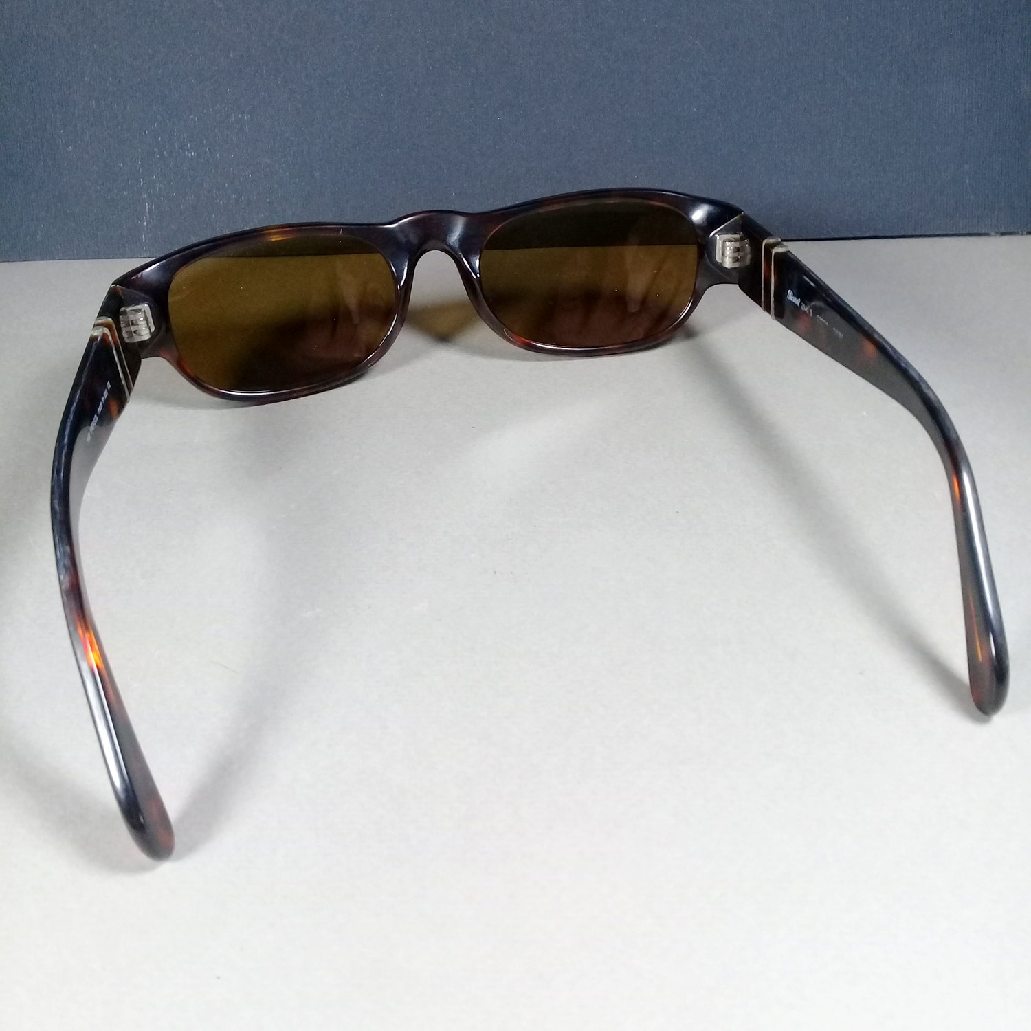 Persol 2542S Tortoise Brown Vintage Rectangular Unisex Sunglasses ...