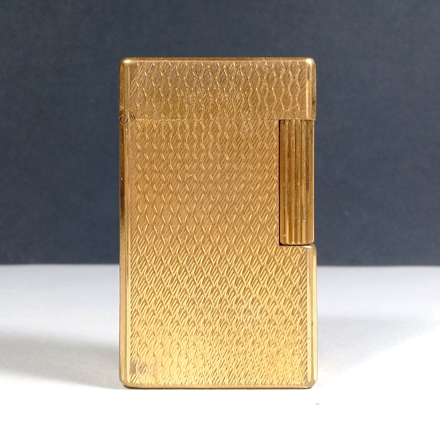 S.T. Dupont Paris Rare Weave Motif Gold Ligne 1 Gas Lighter